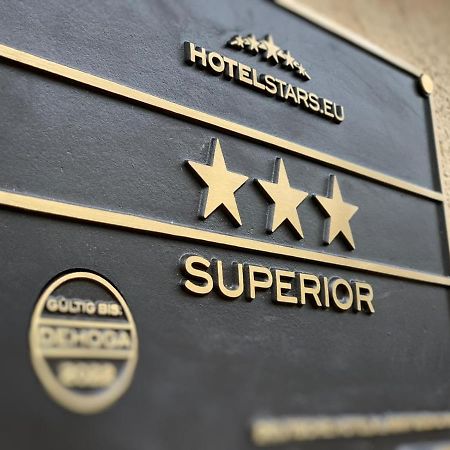 Hotel Schoene Aussicht Франкфурт на Майн Екстериор снимка
