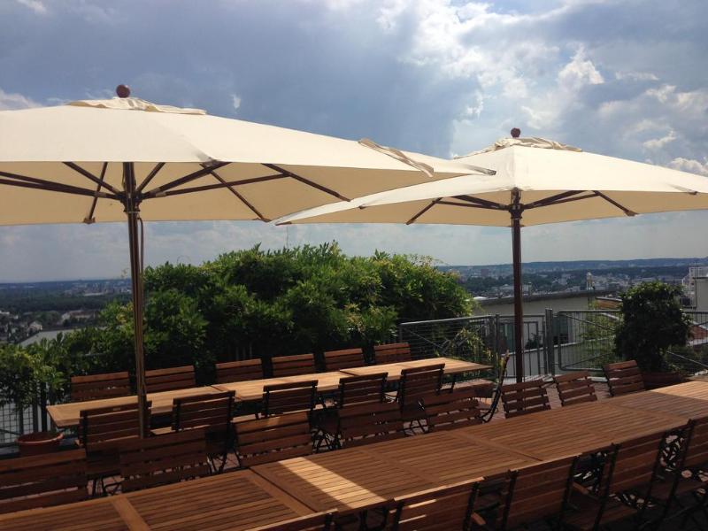 Hotel Schoene Aussicht Франкфурт на Майн Екстериор снимка