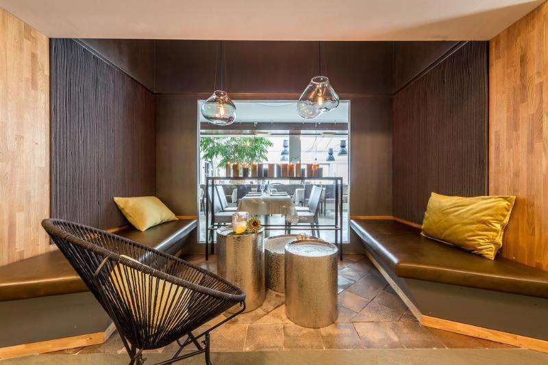 Hotel Schoene Aussicht Франкфурт на Майн Екстериор снимка