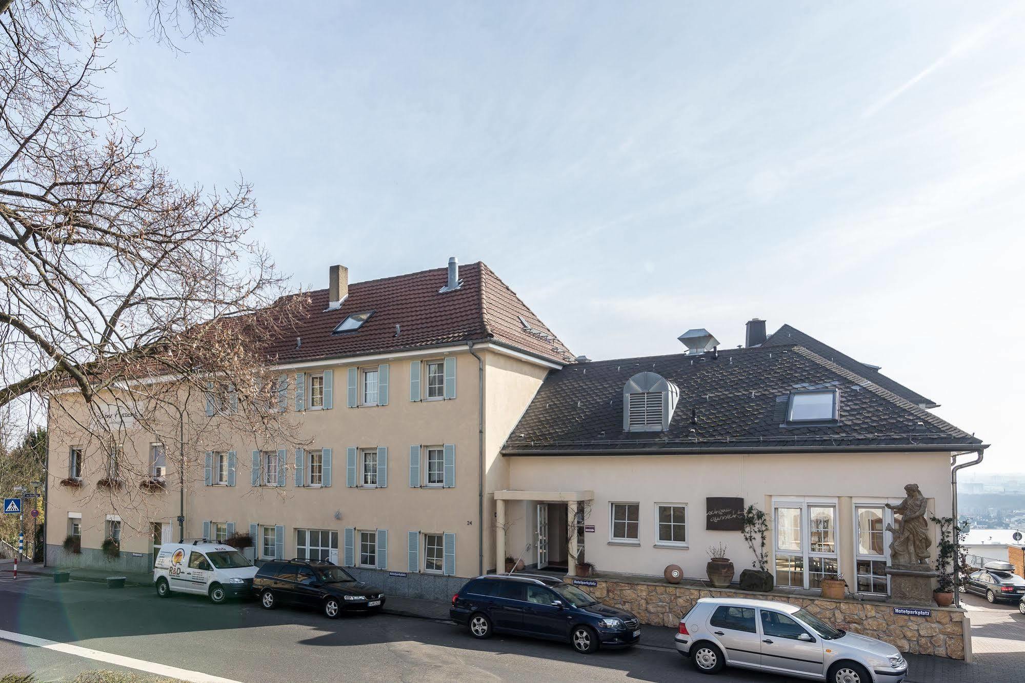 Hotel Schoene Aussicht Франкфурт на Майн Екстериор снимка