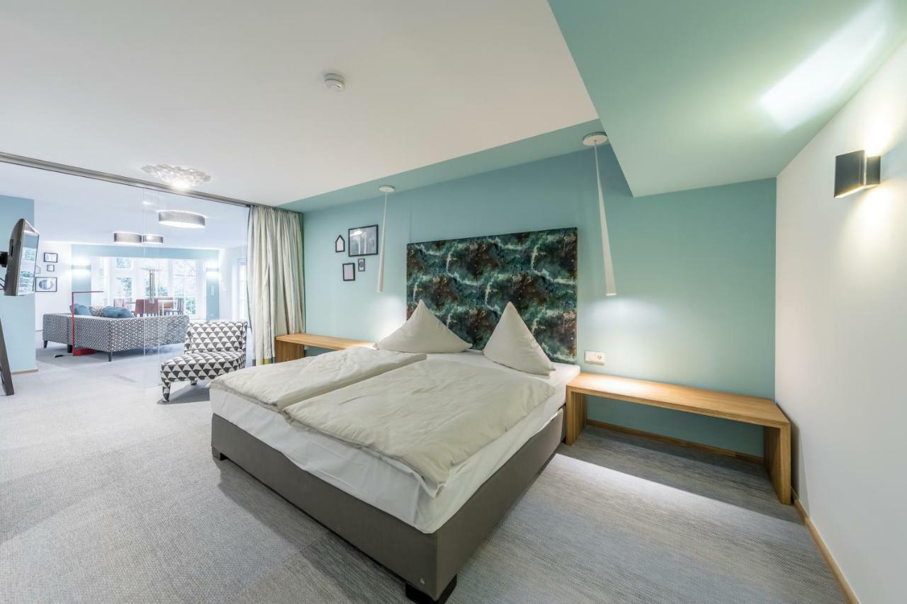 Hotel Schoene Aussicht Франкфурт на Майн Екстериор снимка